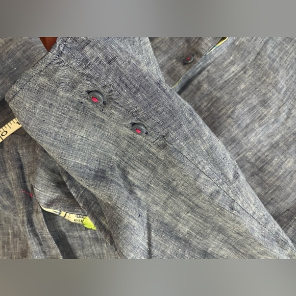 Chicos No Iron. 100% Linen Chambray Blue Shirt Top 3/4 Sleeves Size 1/10 - Picture 11 of 13